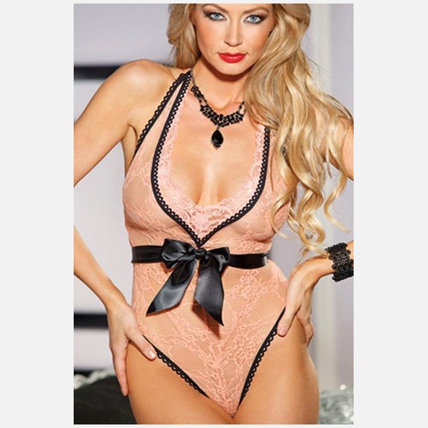 Body Blonde